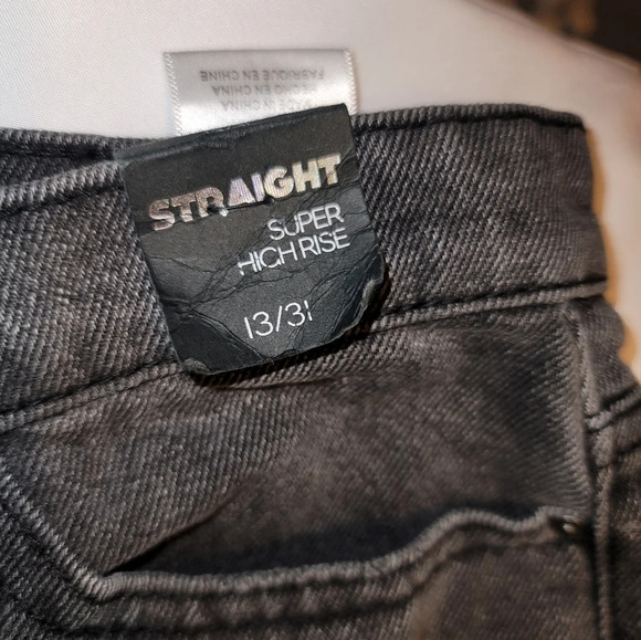 Black Jeans - Picture 3 of 3